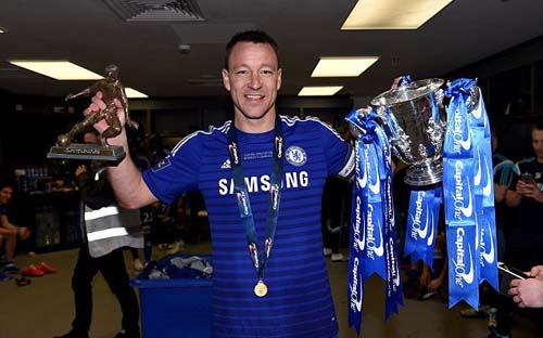 John Terry nỗ lực để có bản hợp đồng mới với Chelsea